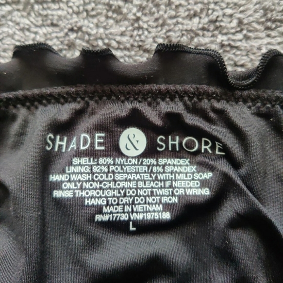 Shade & Shore ruffle bikini bottom( L) NWT - Picture 3 of 4